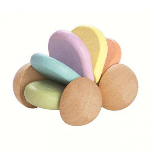 Coche bebe de madera Pastel Plan Toys Granujas Crianza Sostenible